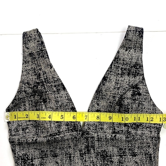 ALYTHEA Corset top In Metallic Gold Black New with Tag - Picture 7 of 8